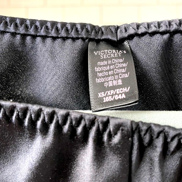 *NWOT* Victoria’s Secret SET! Embellished Cami w/ draped back & shorts. ⚫️ XS/S - Picture 8 of 9